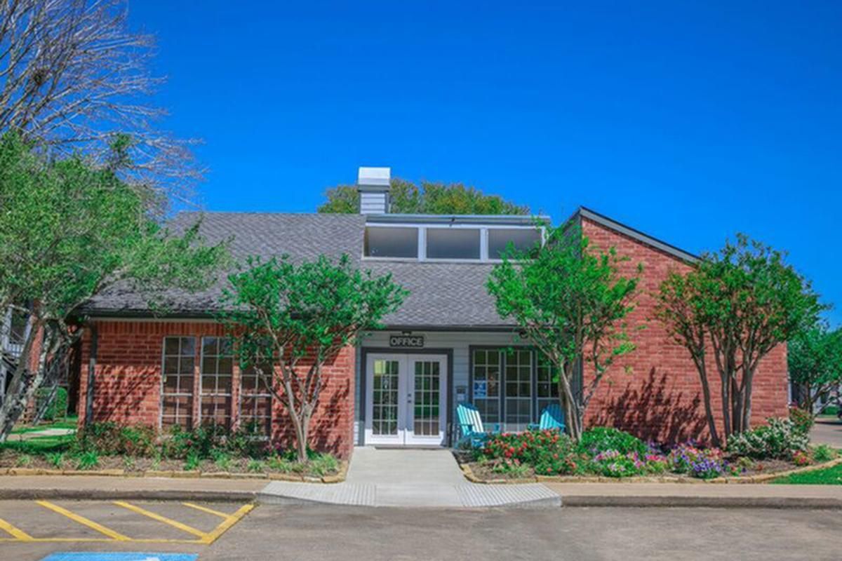 Apartments in Bay City, TX Meadow Chase