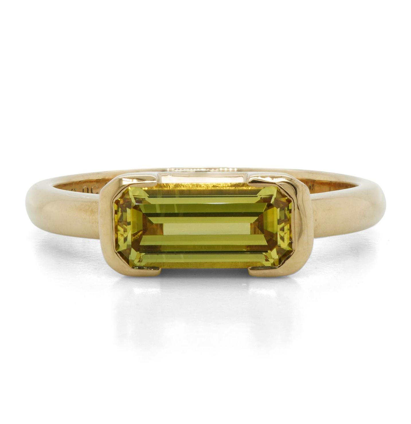 18y Australian Yellow Sapphire Ring — Burleigh, QLD — Deer Honey Jewellery 18y Australian Yellow Sapphire Ring — Burleigh, QLD — Deer Honey Jewellery