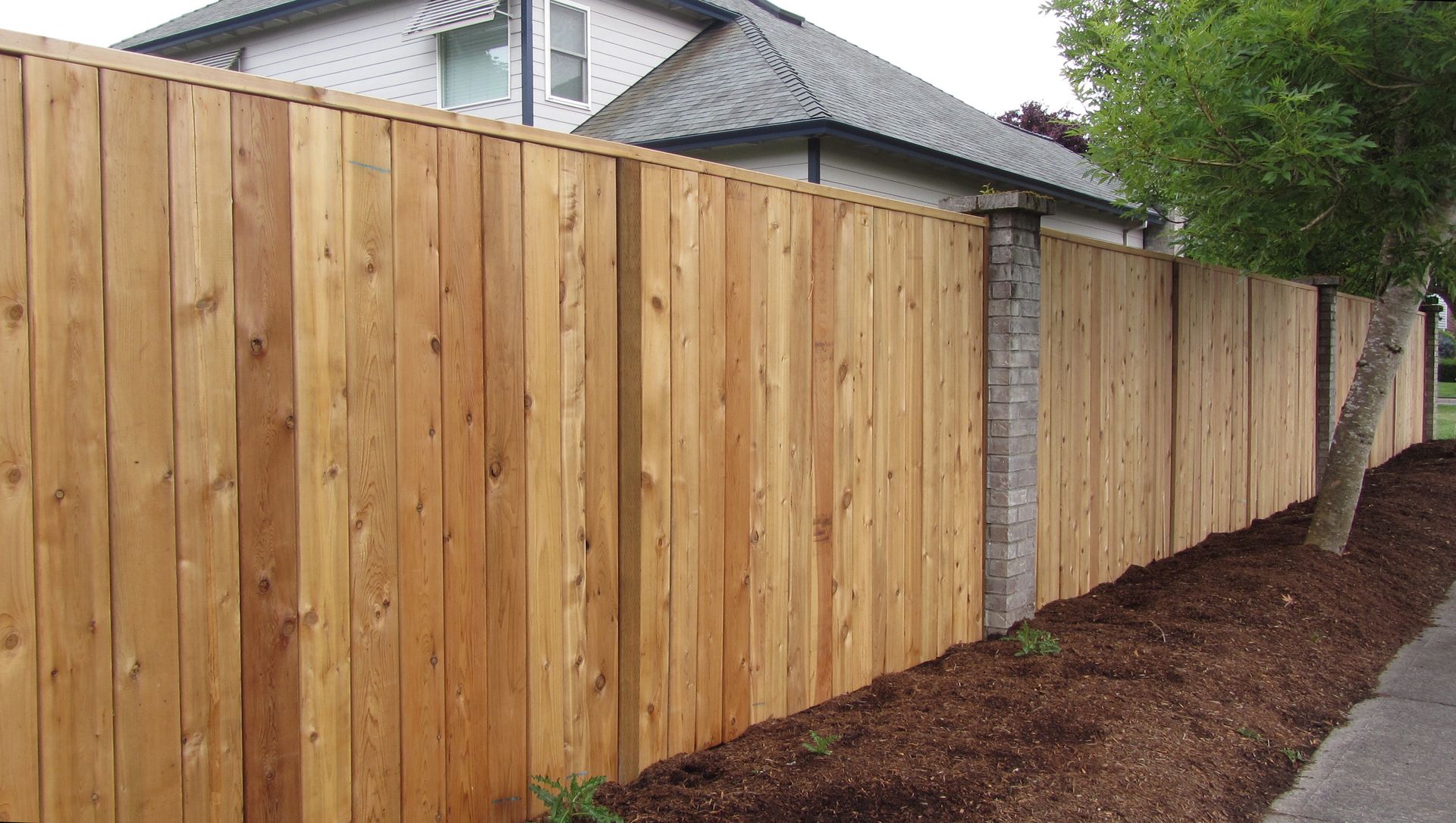 cedar privacy fence with brick posts cedar privacy fence with brick posts