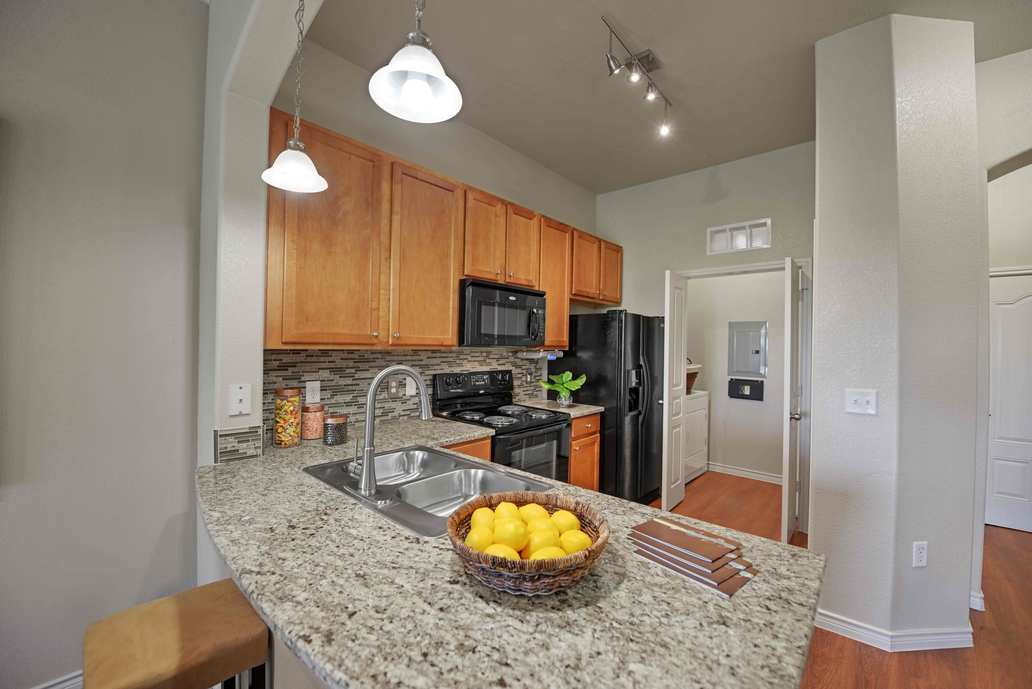 Avanti Kitchen Photo Countertop