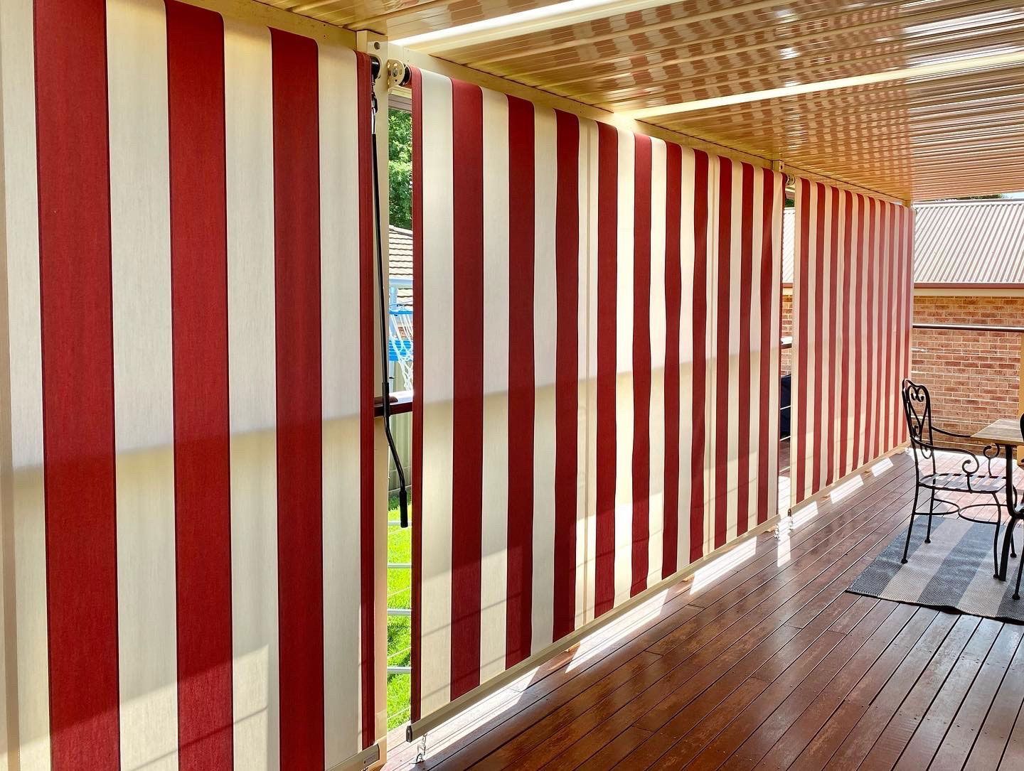 Red and white stripe wire guide awnings