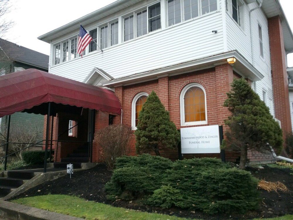 Location TownsendWood & Zinger Funeral Home