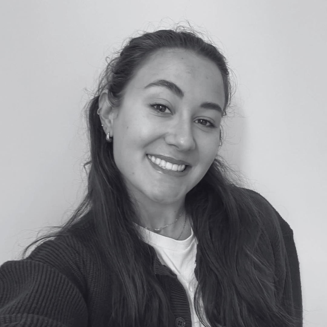 Black and white headshot of Katie, reformer Pilates instructor at Amilia Studios