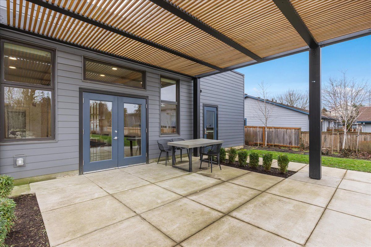 Exterior photo of Brookside Apartments