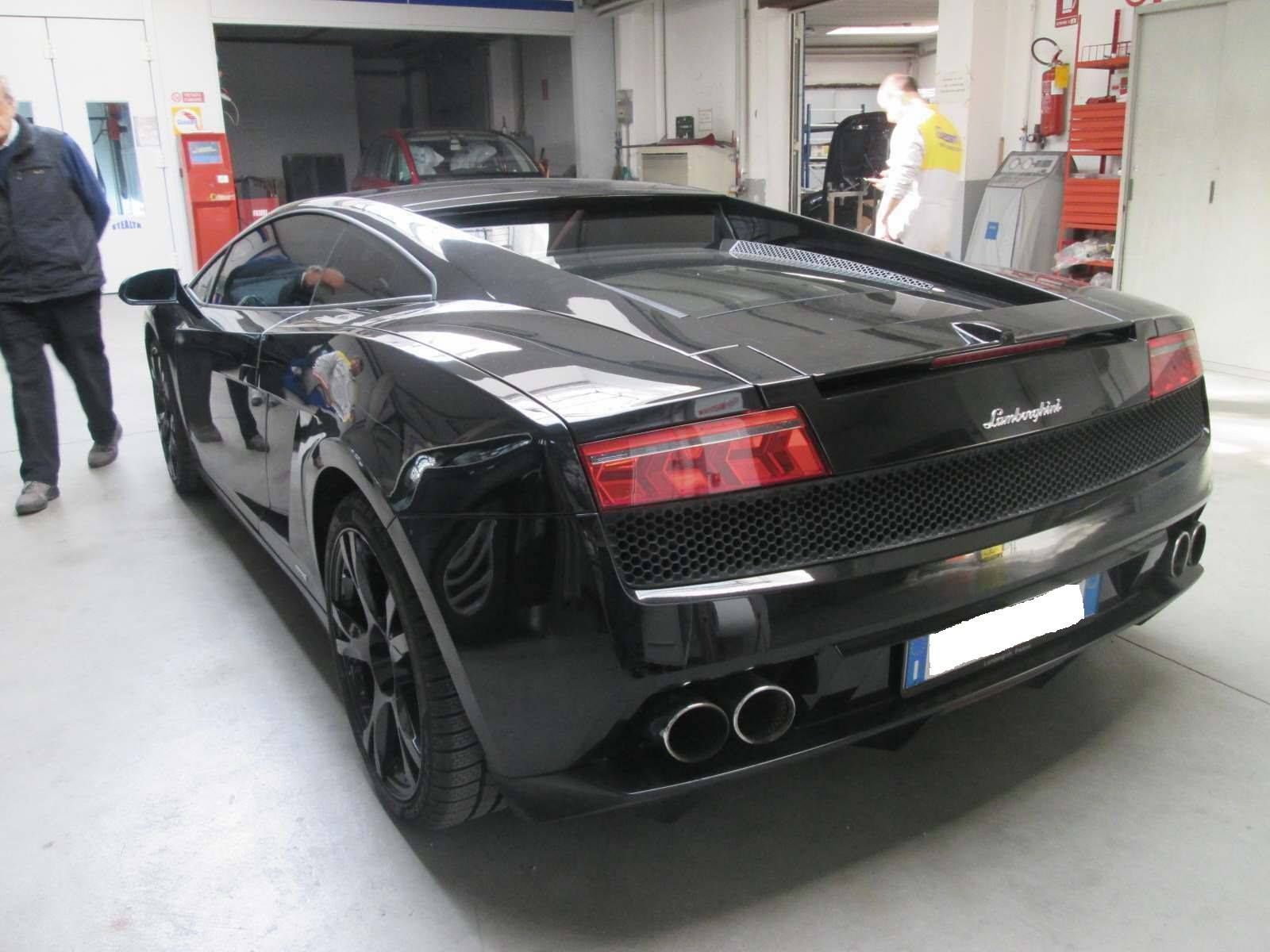 carrozzeria unica, arval premium center