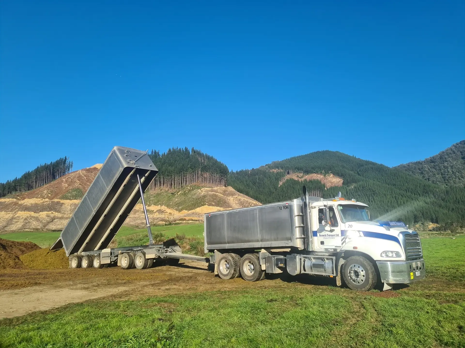 Bulk Freight by Renwick Transport for the Nelson, Marlborough and Canterbury regions.