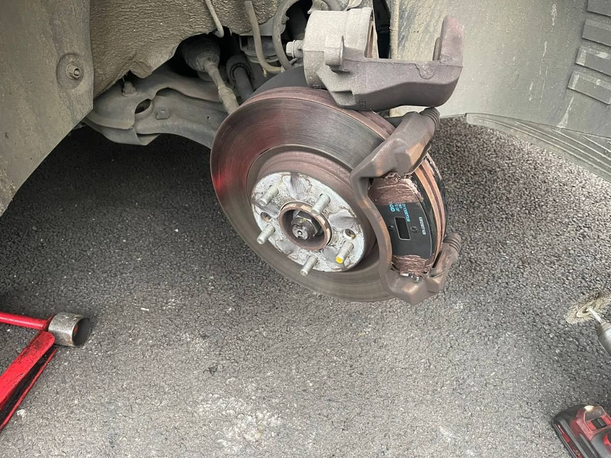 Brake service in Reading