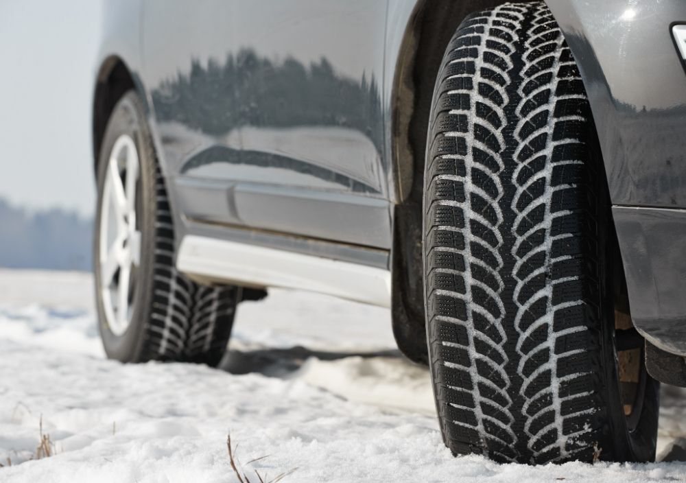 Mobile Tyre Fitting Reading showing a car with winter tyres