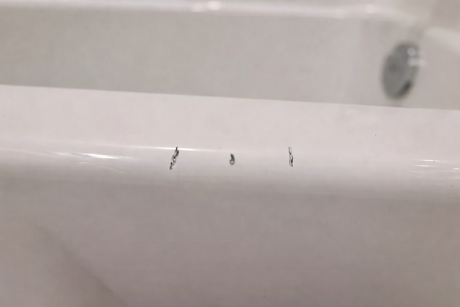 Badewanne cuts