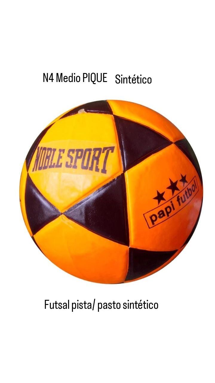 Un balón de fútbol 