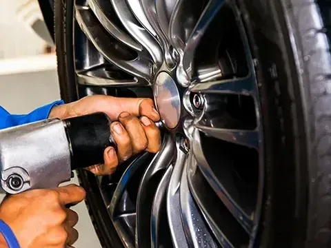 Tire Installation at Skylark Garage in Park Ridge, IL