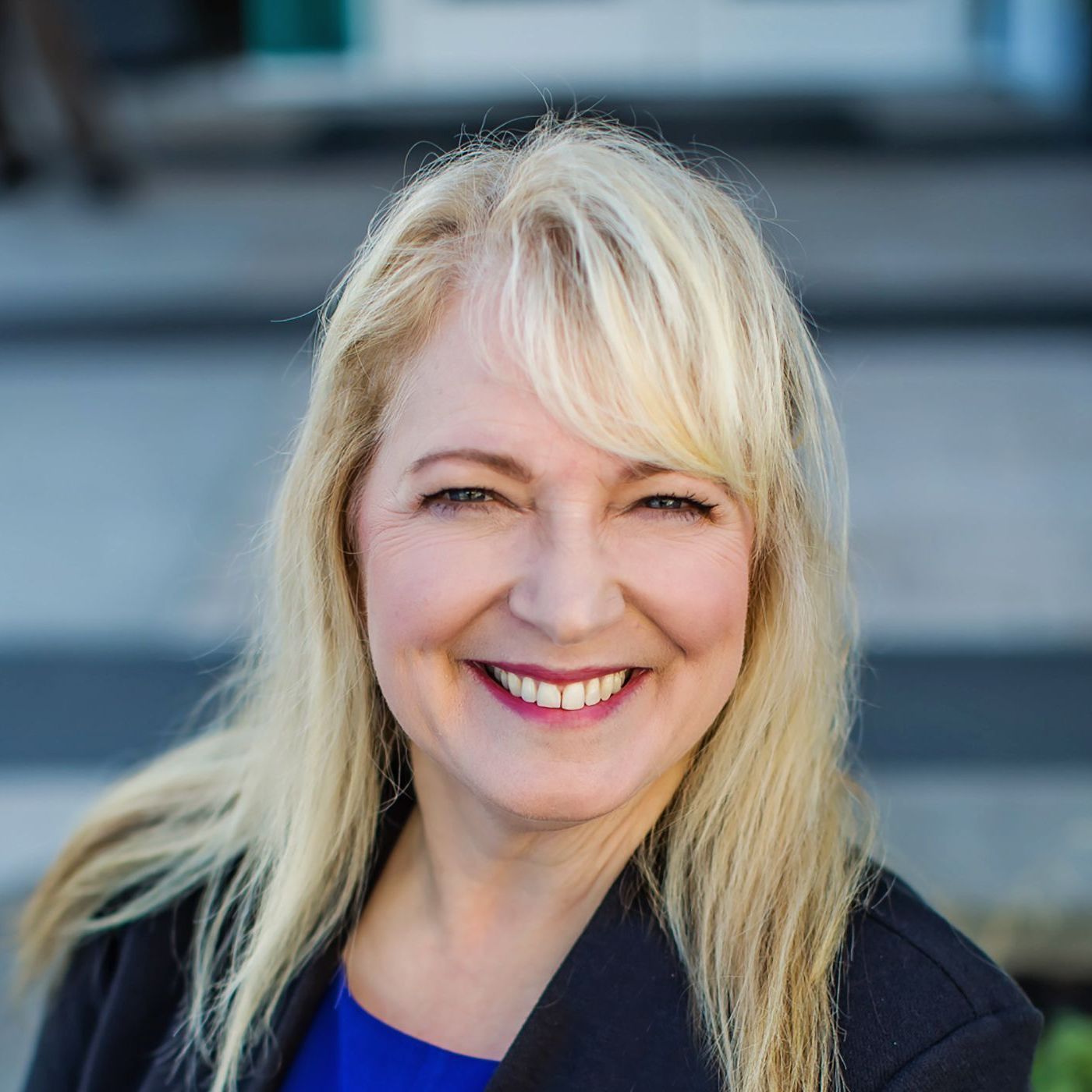 Jennifer Moore-Headshot