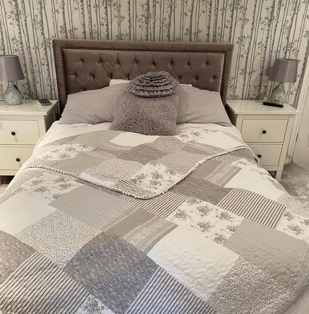 bedroom interiors
