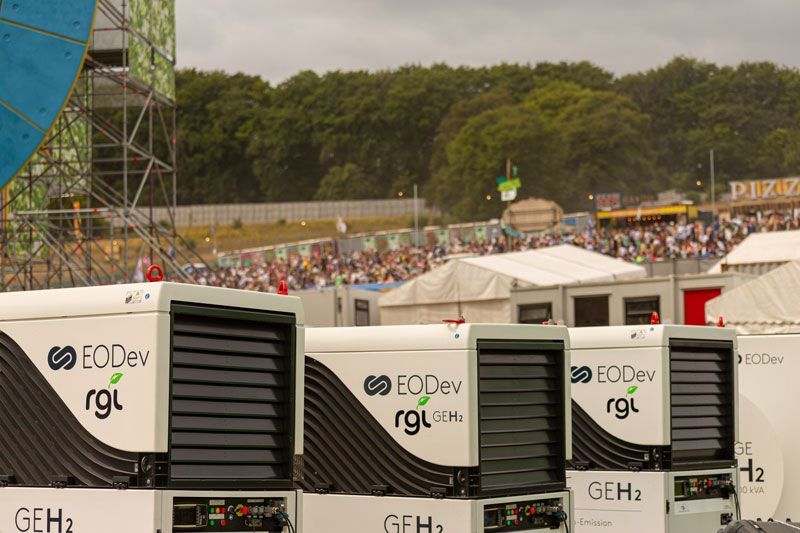 Multiple RGL 110kVA hydrogen gensets with load-sharing at Boomtown Festival Multiple RGL 110kVA hydrogen gensets with load-sharing at Boomtown Festival