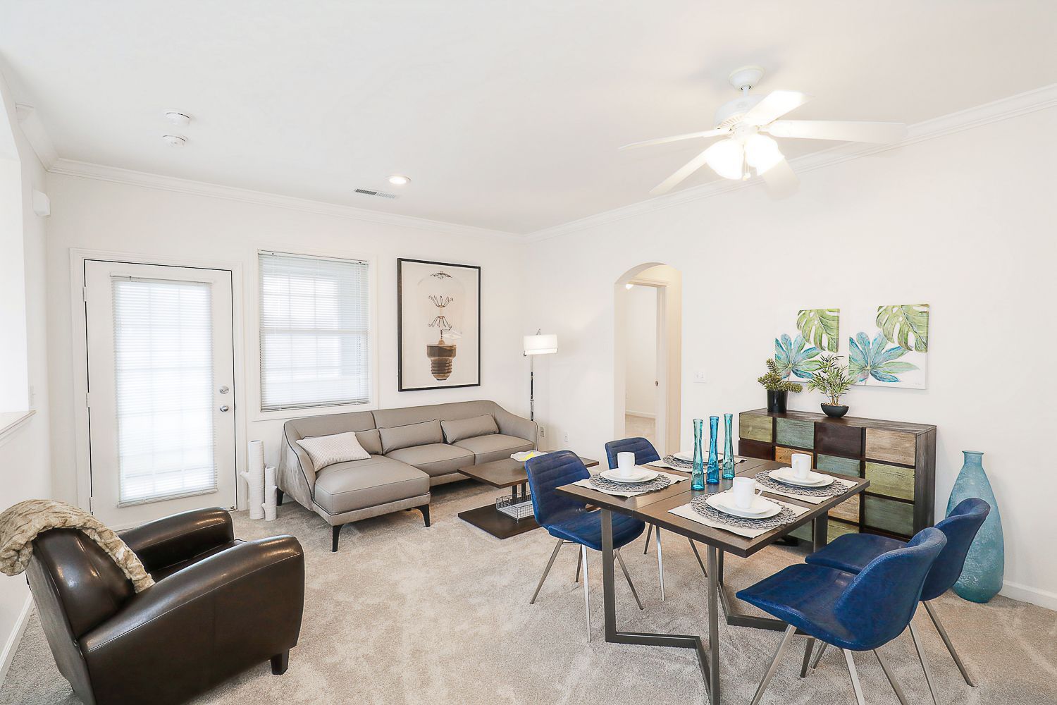 Modeled living room photo