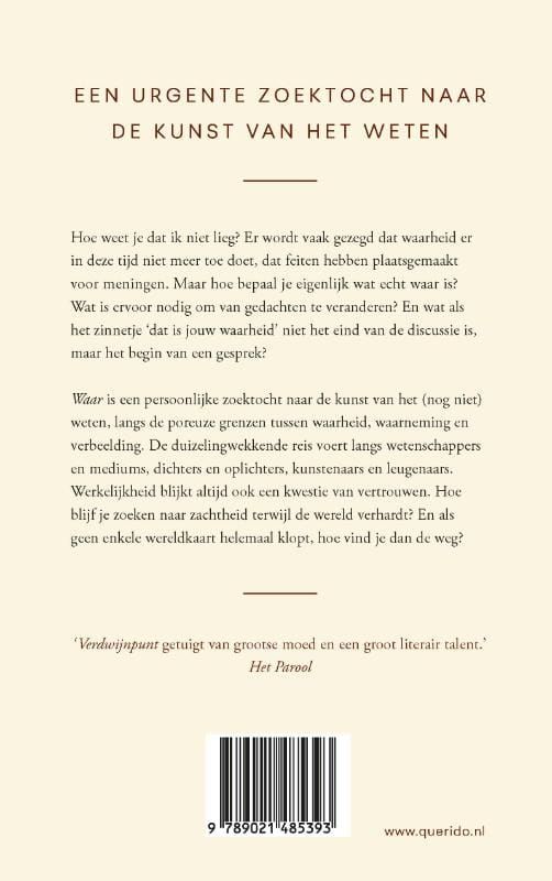 Boekcover met een illustratie van een volle maan tegen een roestbruine achtergrond. Nederlandse titel: 