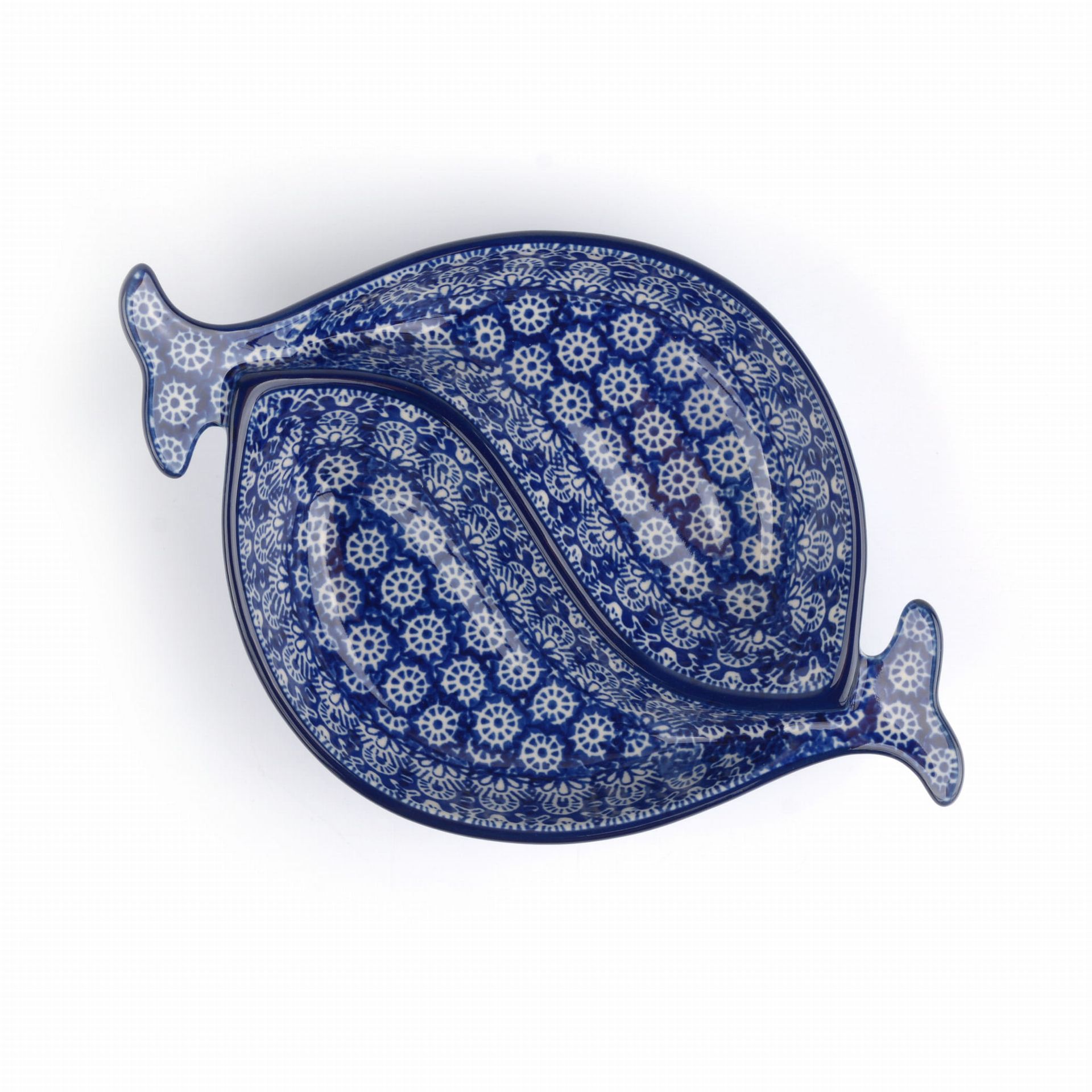 Bunzlau Castle Kom Vis Shaped Lace