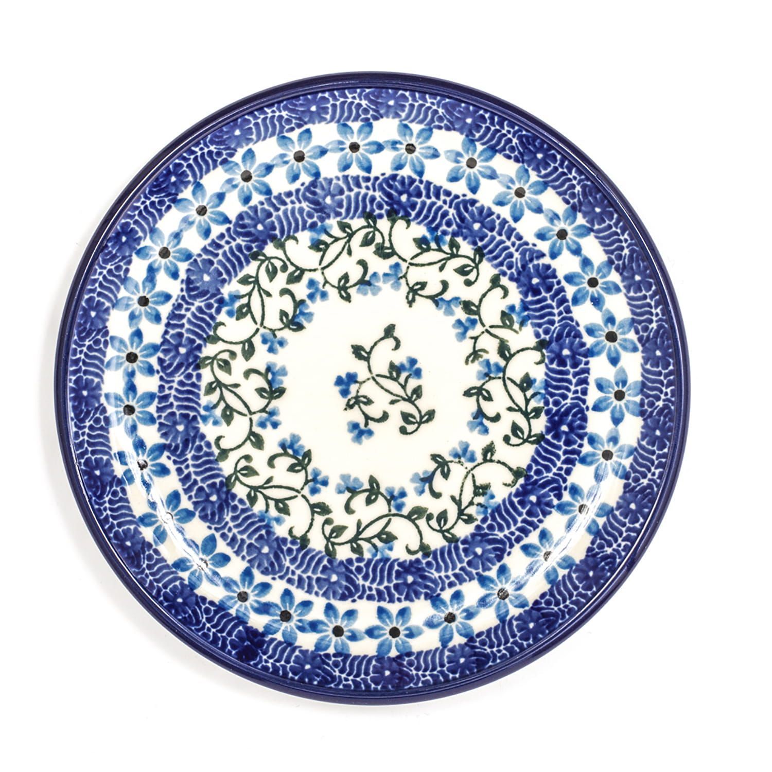 Blauw-wit keramisch bord met een gedetailleerd bloemenpatroon.