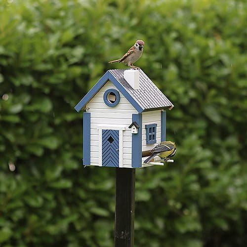 Voederhuisje/ nestkastje (wit/blauw huisje)