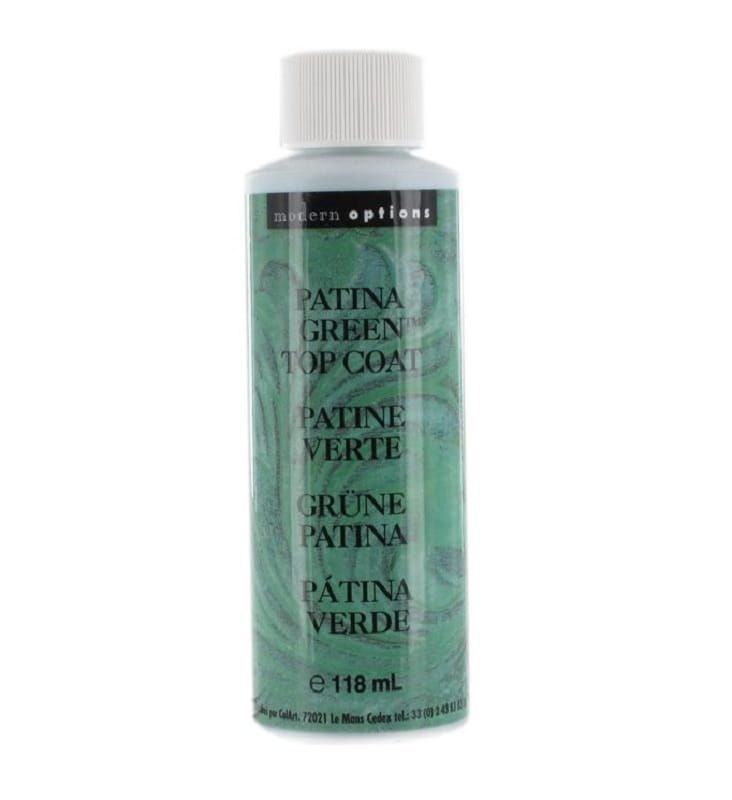 Fles met groene patina topcoat.