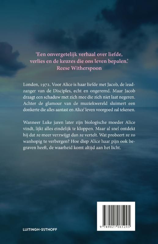 Clare Leslie Hall; De echo van een zomer