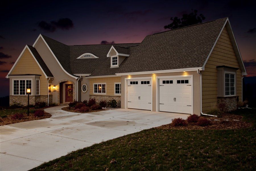 Model 60 in White with 3 Pane Windows and Decorative Hardware