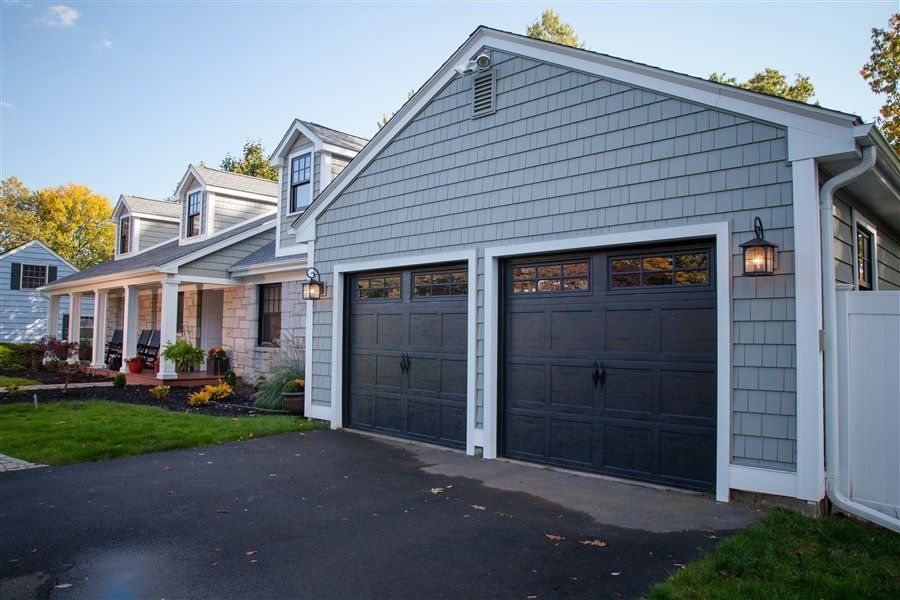 Model 61 in Carbon Black with 6 Pane Windows and Decorative Handles