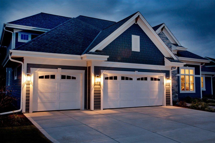 Model 64 with 3 Pane Double Arch Windows