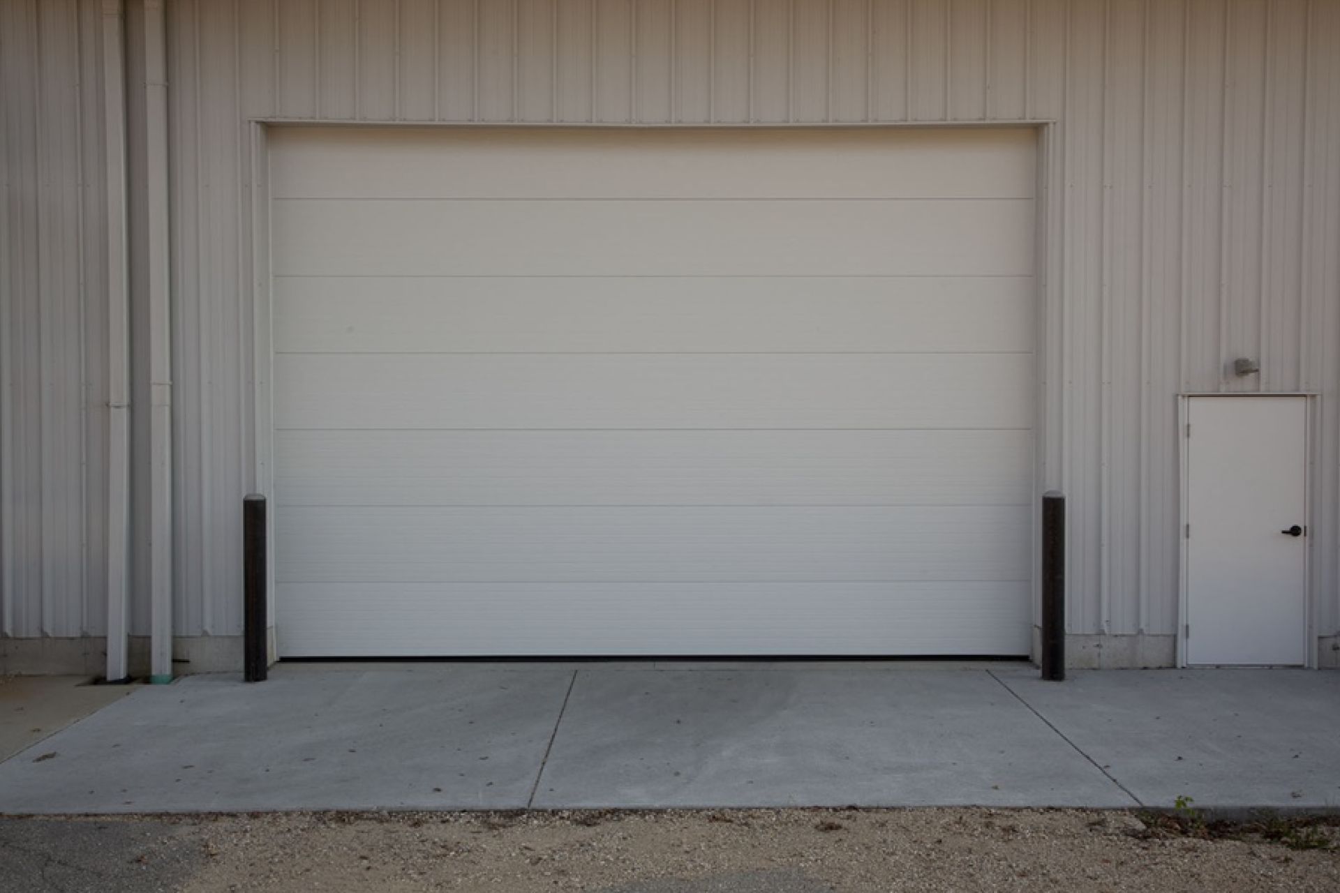 Model 33 - white