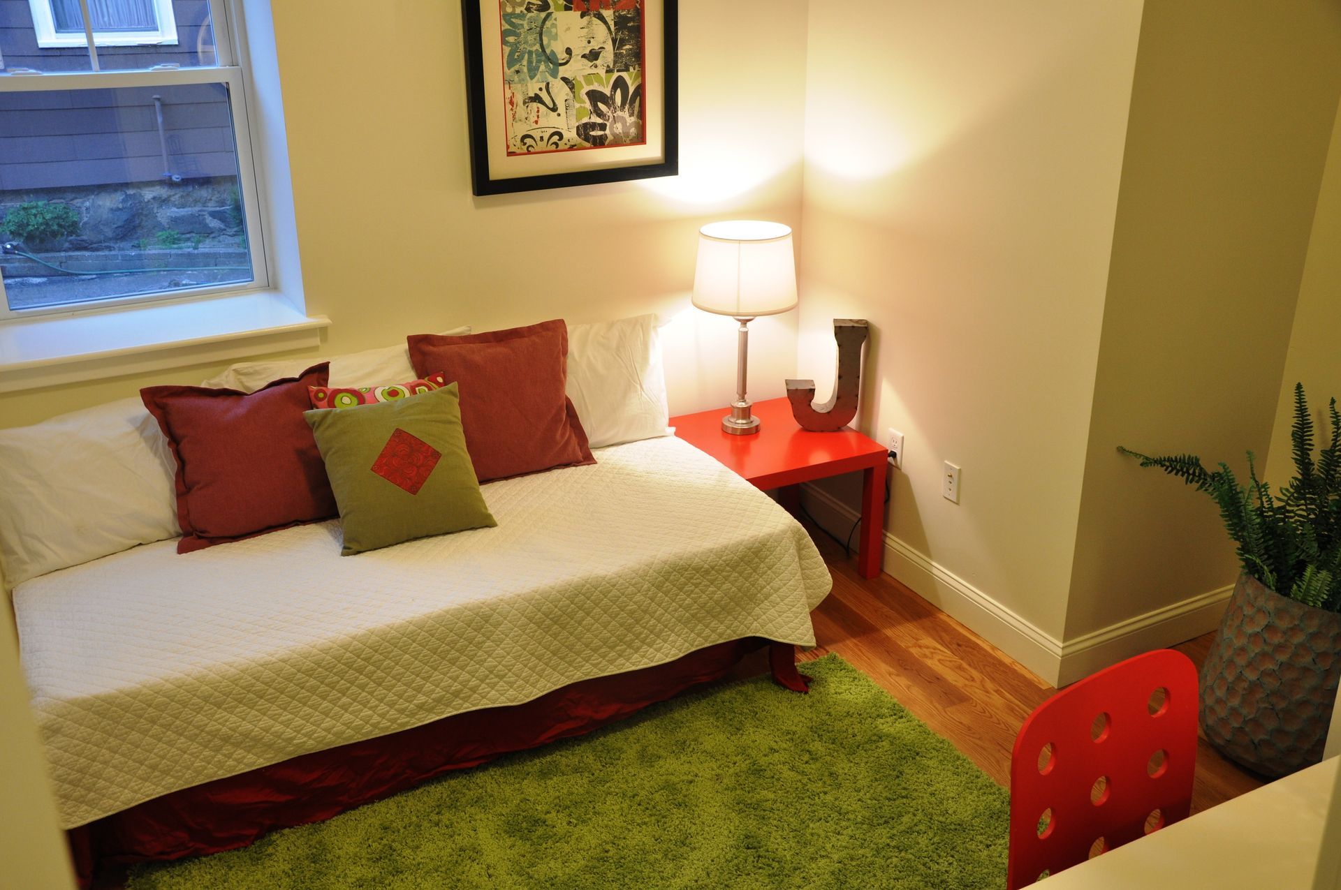 guest bed