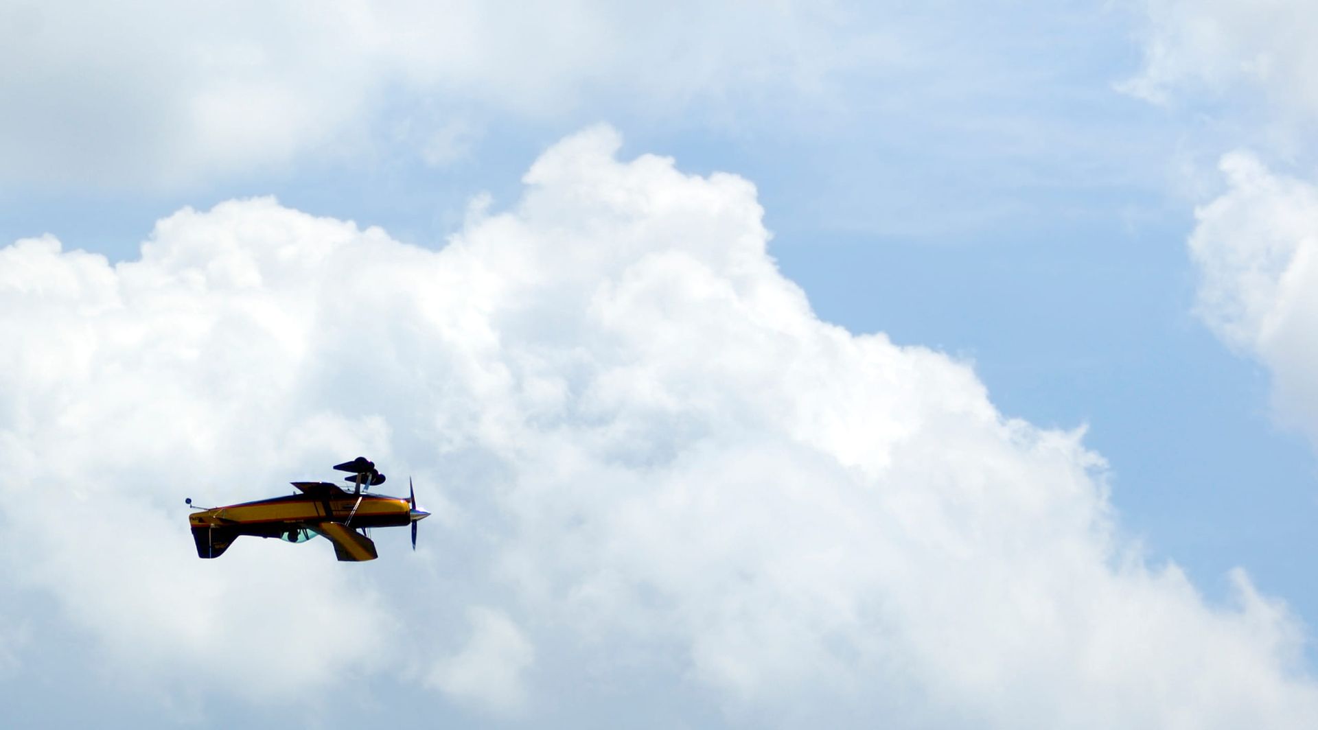How Can A Stunt Plane Fly Upside Down?