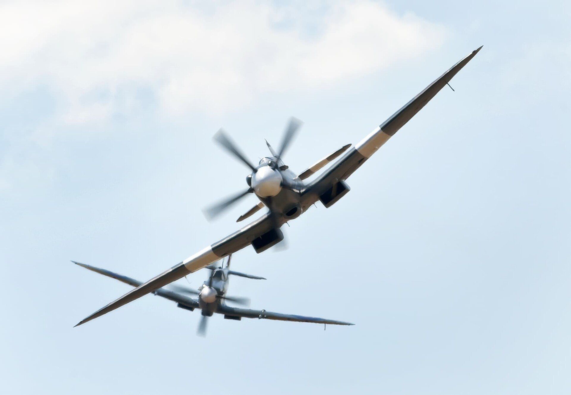 Dogfighting in WWII