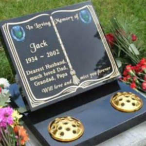 black upright monument