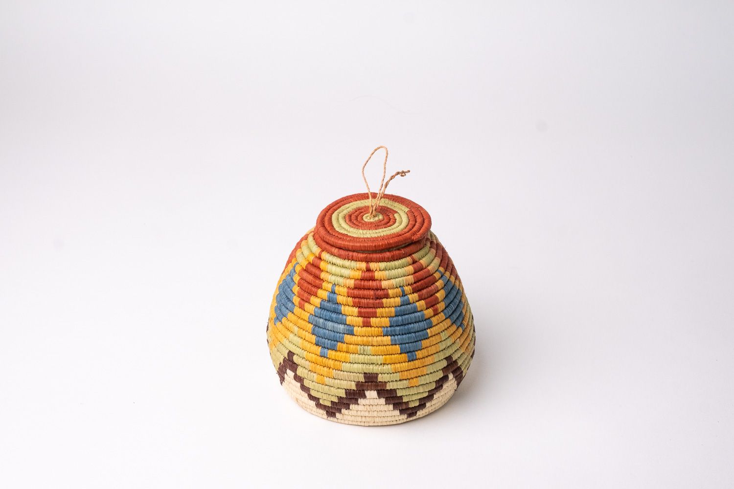 Ronde pot met deksel ‘Atwooki’