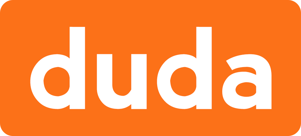 The word duda is written in white letters on an orange background.