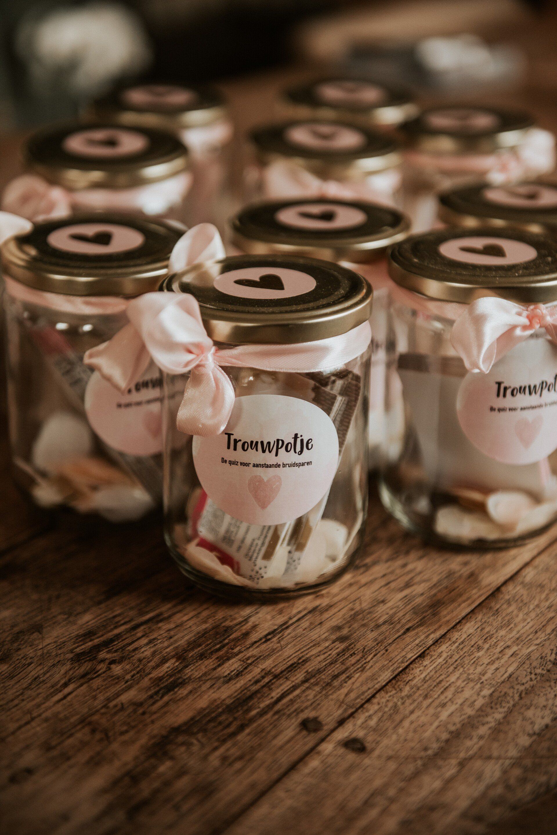trouwspel,verloofd,trouwpotje,trouwspelletjes,trouwen,trouwcadeau
