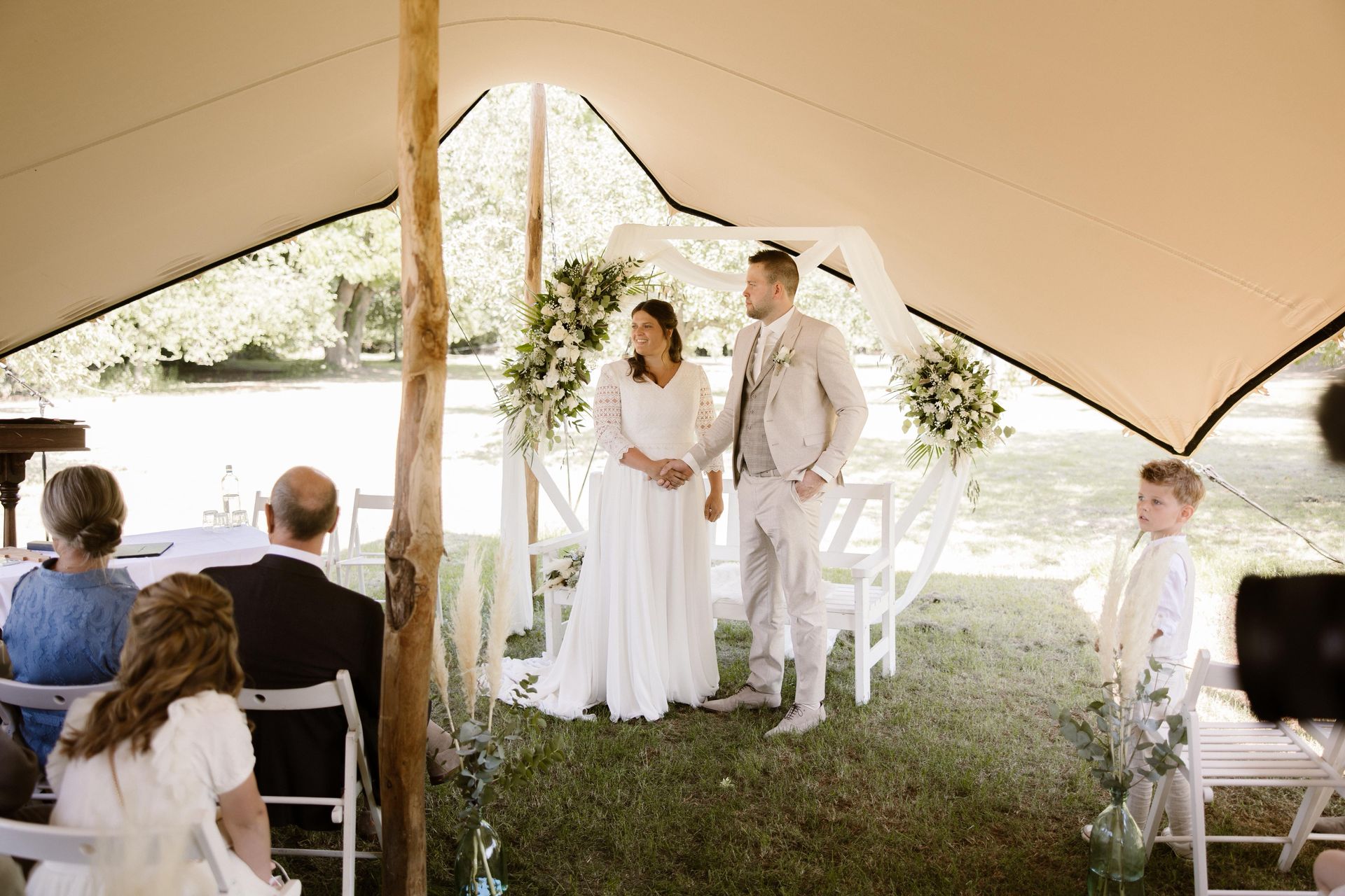 Hexagon huren,Backdrop hexagon,backdrop,trouwprieel, bruiloftdecoratie zuid-holland