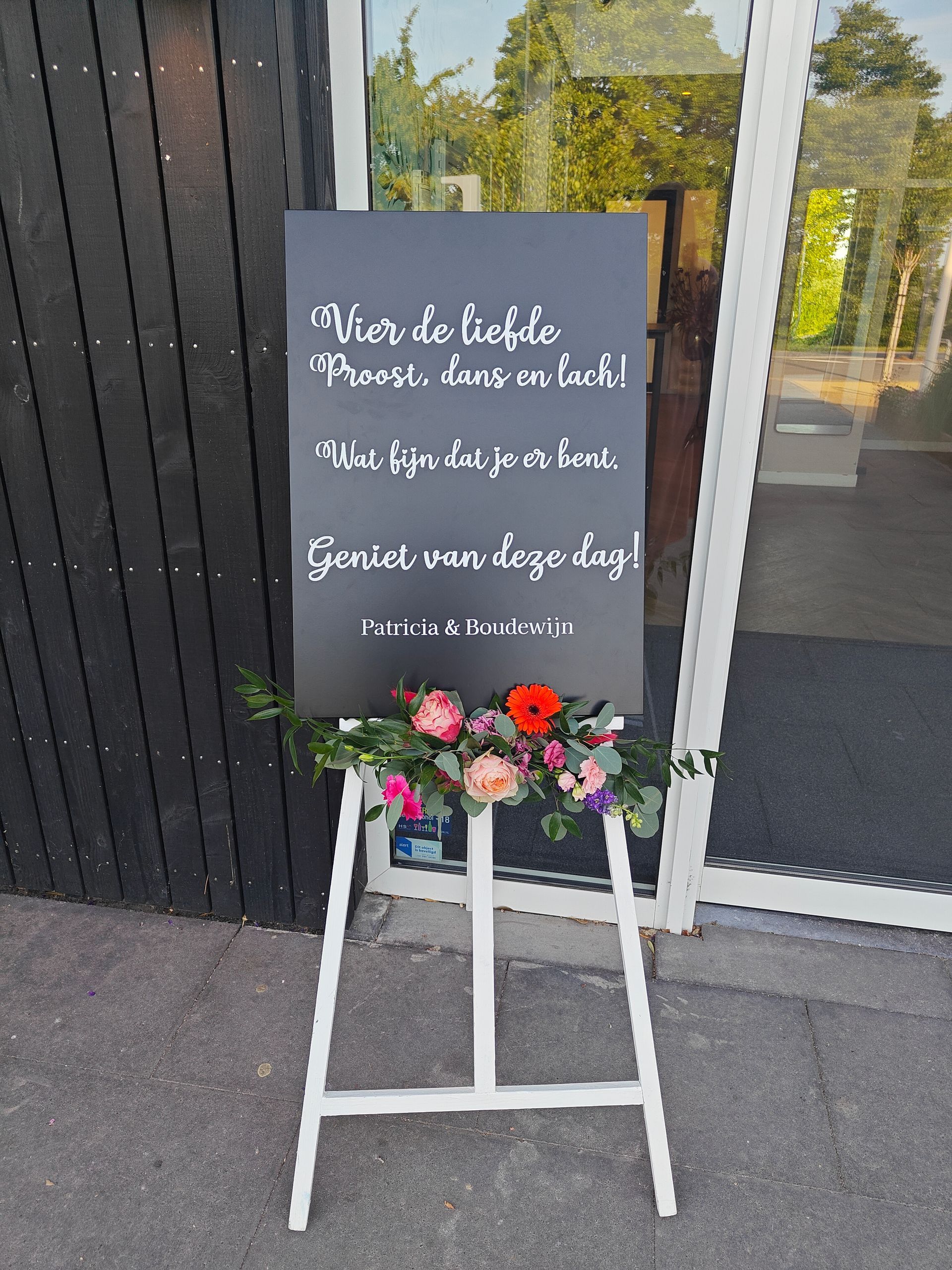 bruiloftdecoratie zuid-holland, welkomstbord, trouwbord, trouwdecoratie