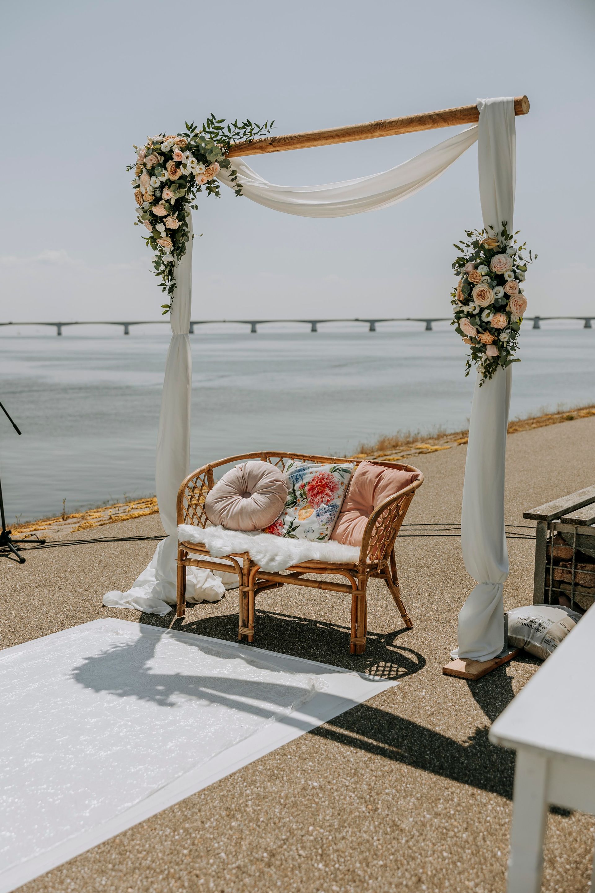 Houten backdrop, backdrop, trouwprieel, bruiloftdecoratie zuid-holland
