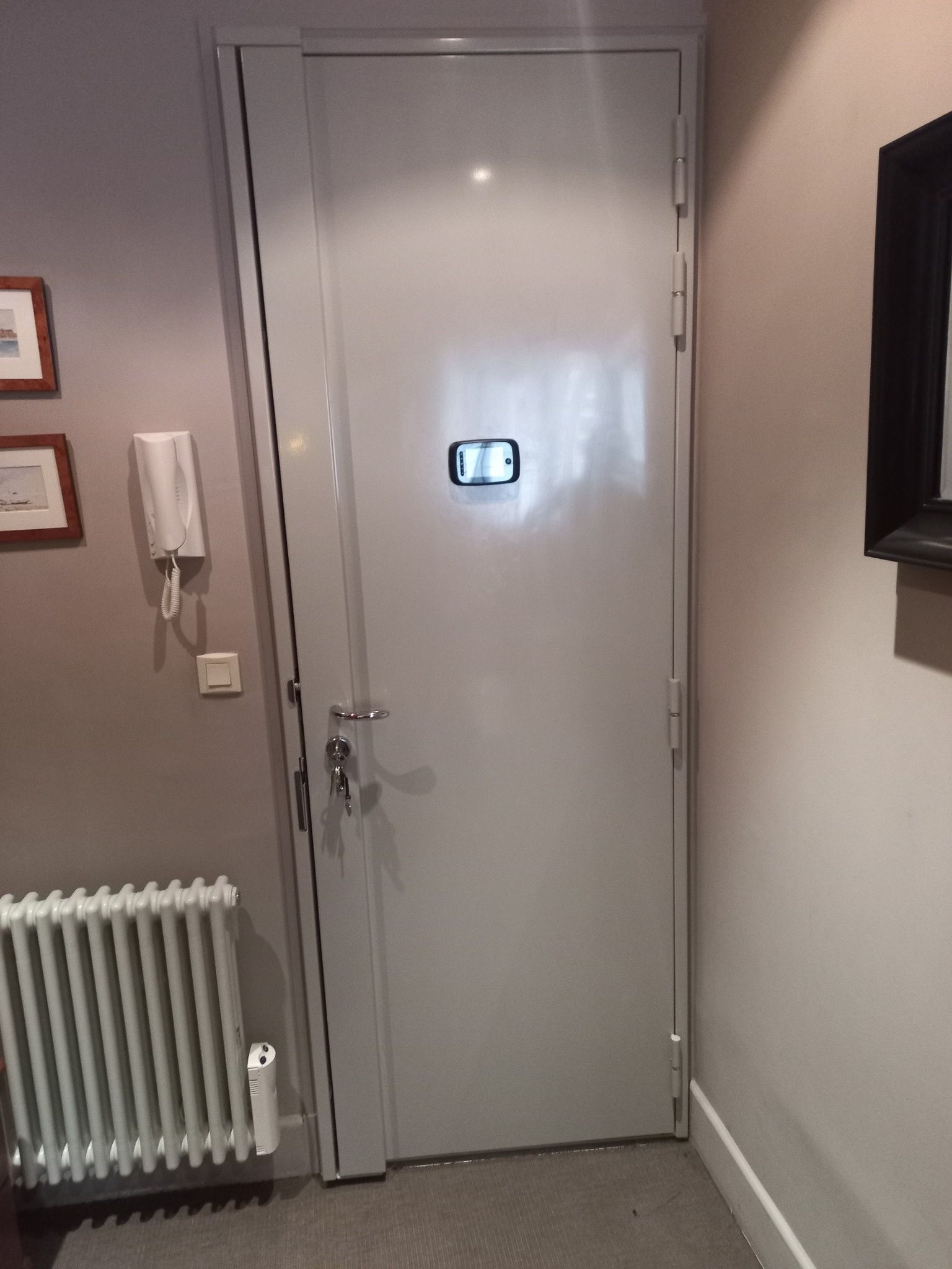 Super blindage d'appartement posé par Aber sécurité à Dinard