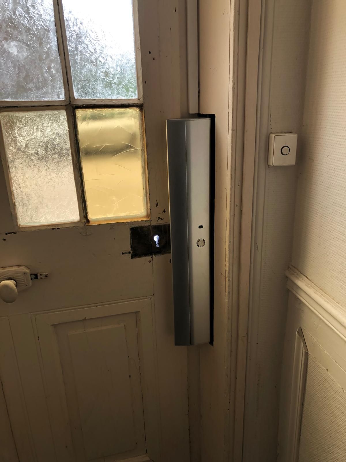 Bandeau ventouse installé à Dinard par Aber sécurité