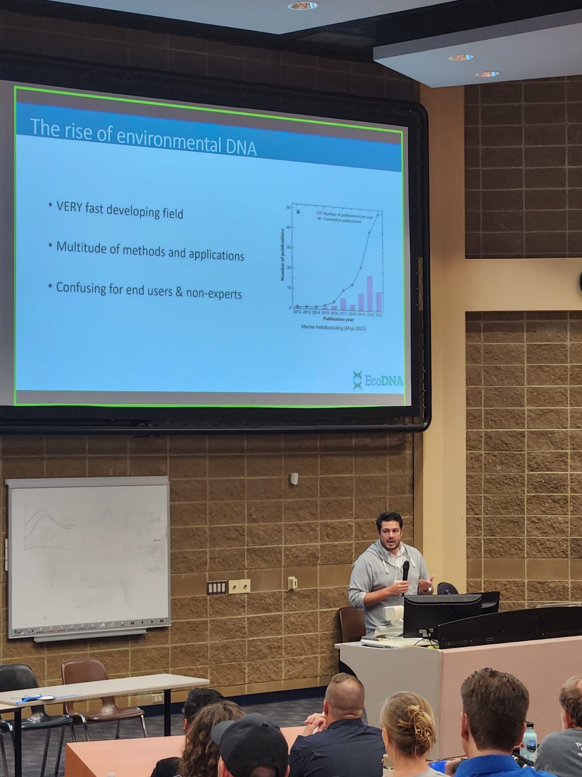Alejandro Trujillo-Gonzalez presenting at the PISCeS International Conference in Guelph, Canada