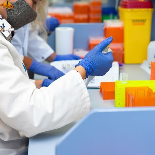 Maddy from the EcoDNA team in the lab