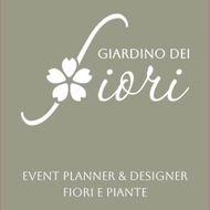 Logo per “Giardino dei fiori”, organizzatore di eventi e designer di fiori e piante su sfondo verde salvia.