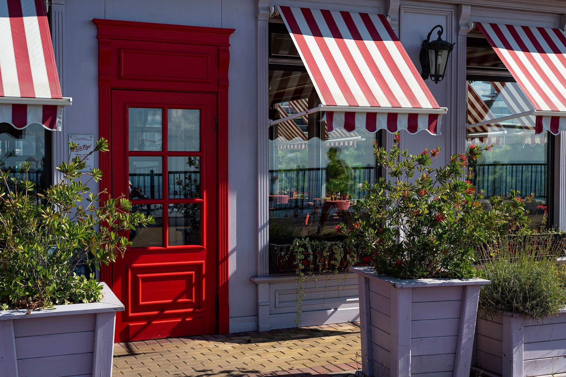 Commercial Awning Services in Orlando, FL