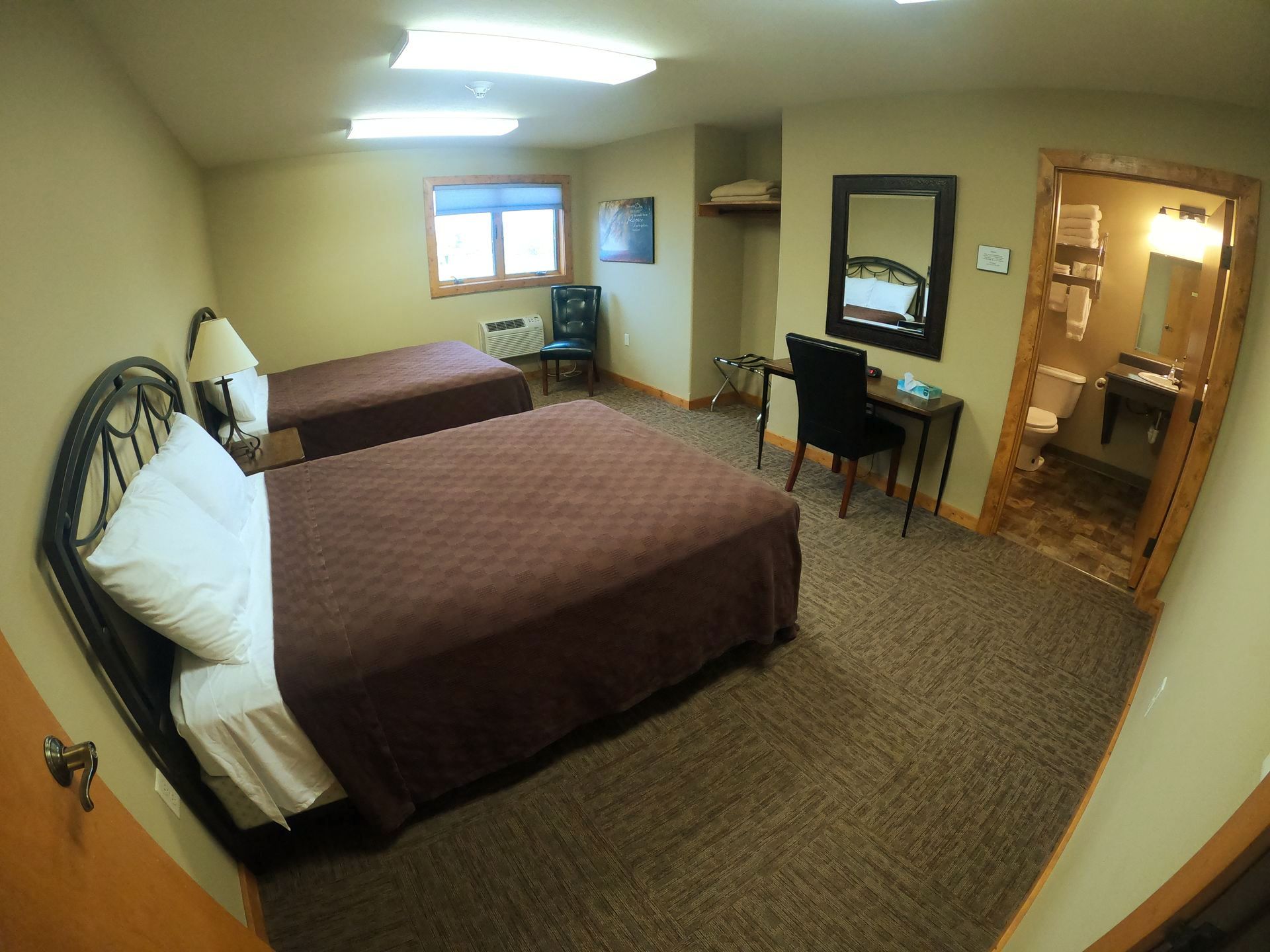 Inspiration Hills Eaglecrest Room