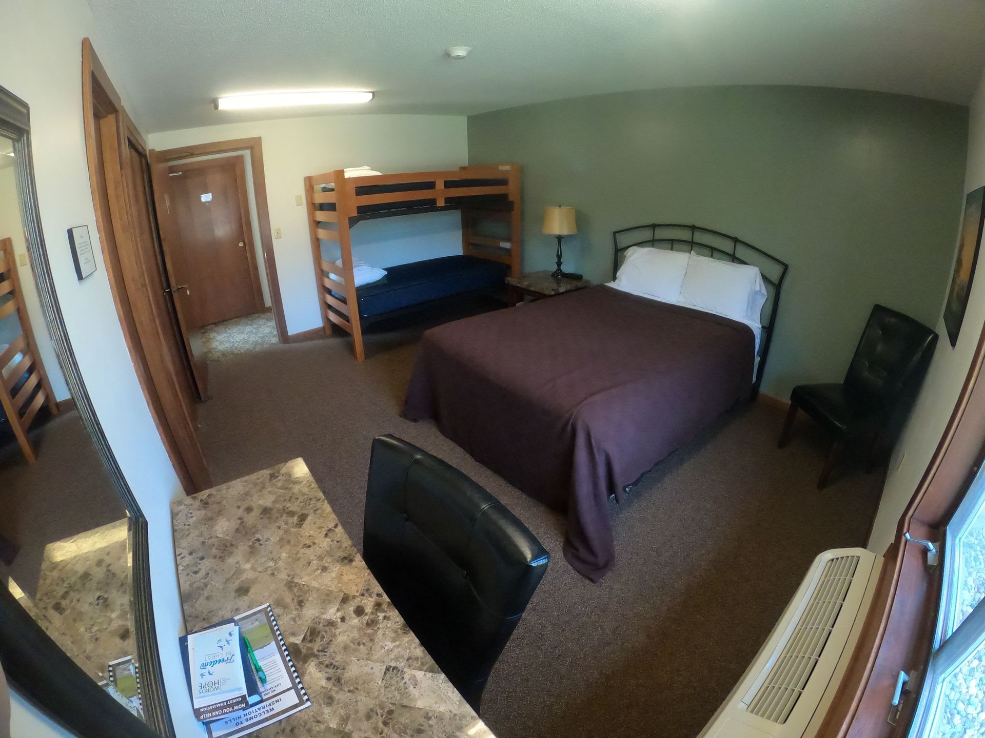 Inspiration Hills Eaglecrest Room