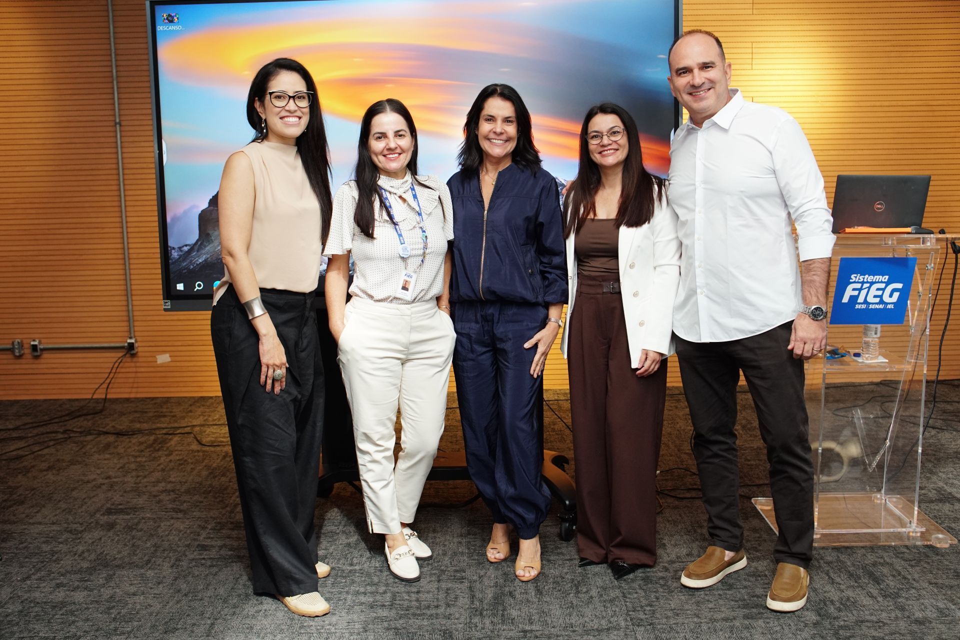 Conecta Insights Luziânia 2026