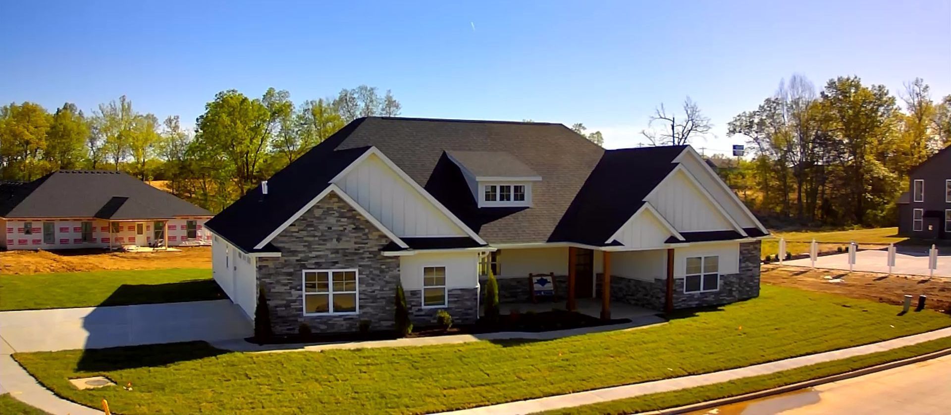 Look at Our Custom Homes & Begin Building With Central Missouri's Watts Construction.
