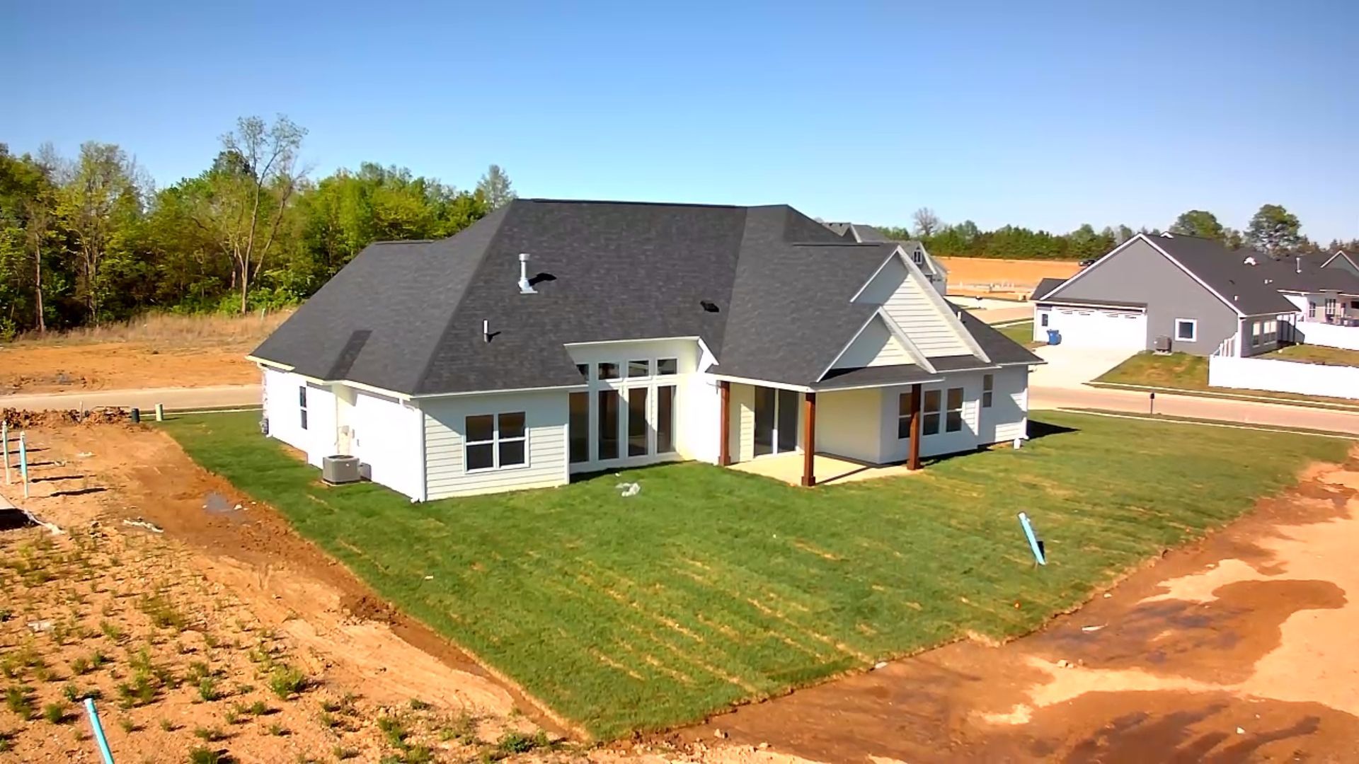 Newly Built White House. Contact Watts Construction for a Quote on Custom Homes in Mid-Missouri.